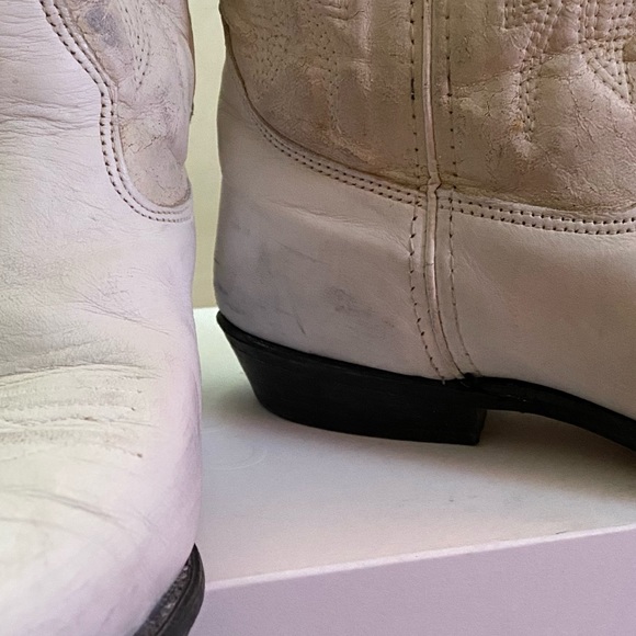 White leather Frontera Cowboy boots ๐๐๐๐๐๐พ - Picture 4 of 8
